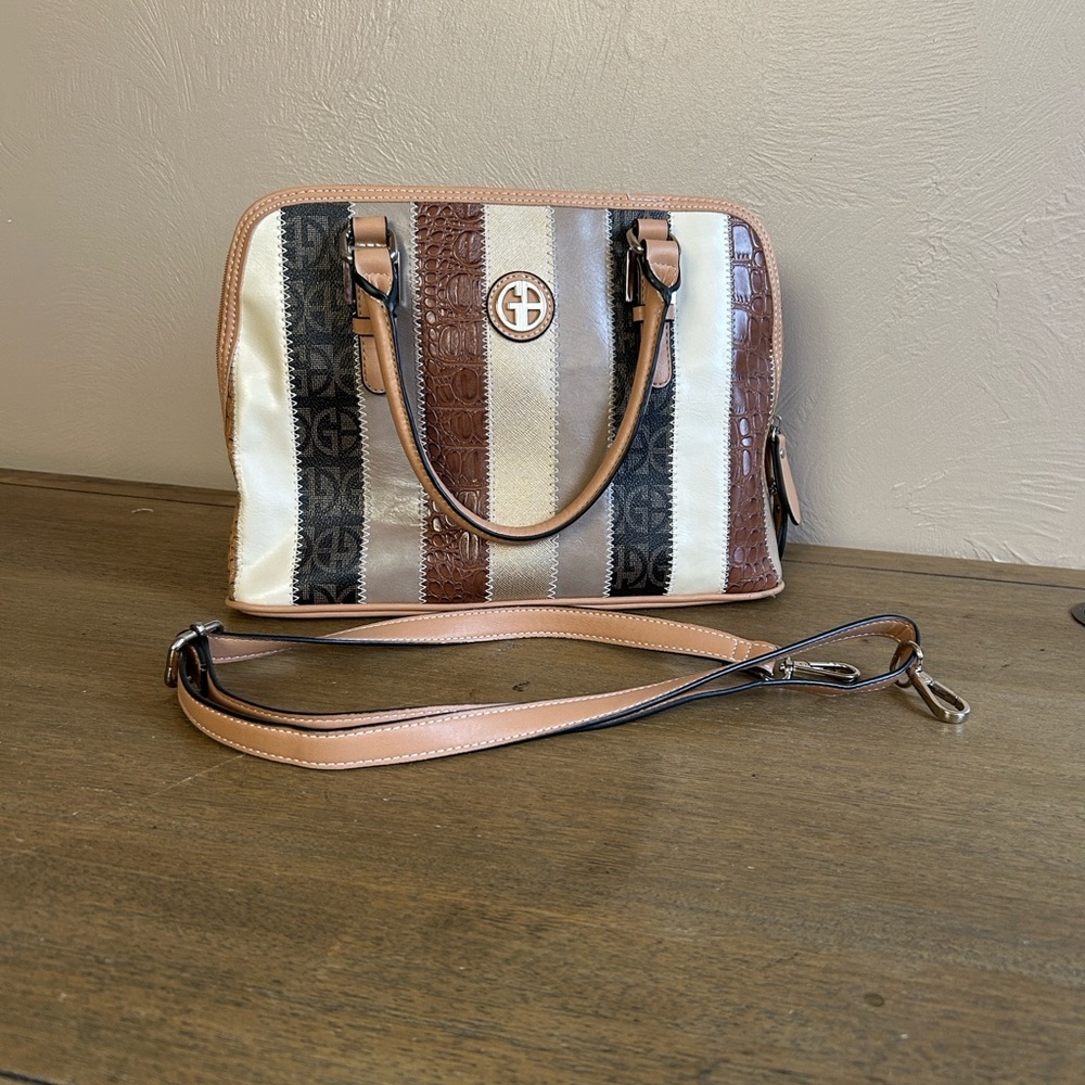 Giani Bernini Patchwork Brown-Cream Bag. Adjustab… - image 4